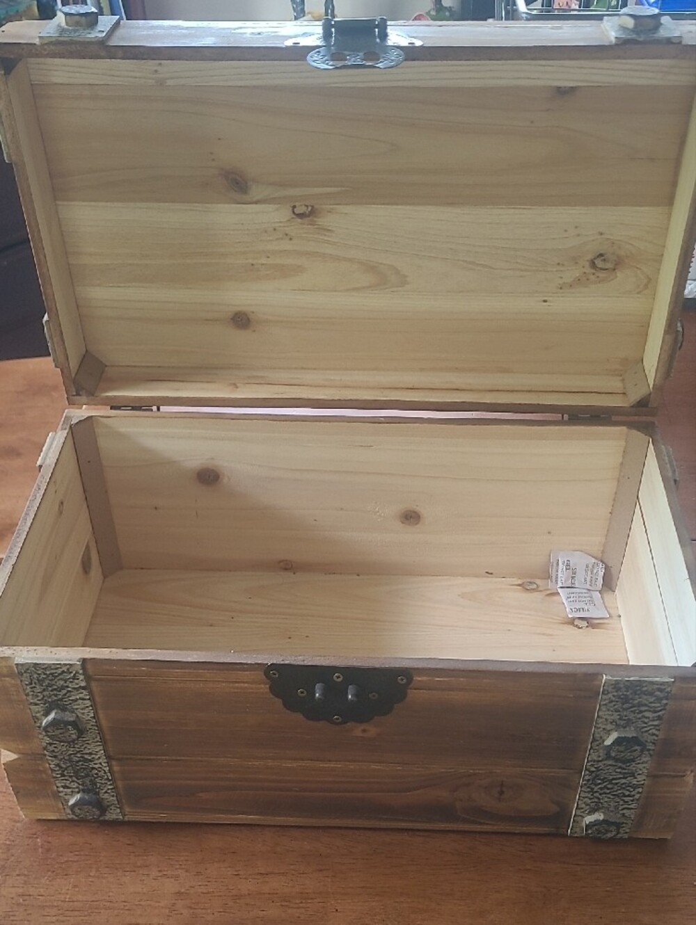 Rustic Storage Box - Picture 2 of 4